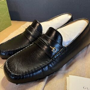 Authentic Gucci Men’s Interlocking G Drivers Core black size 7 G